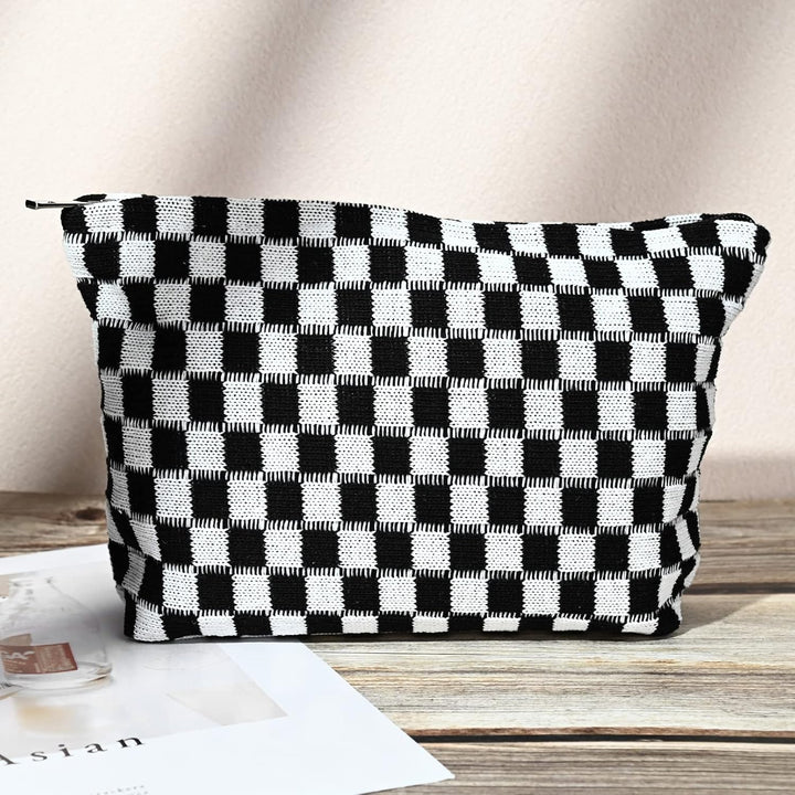 Chic 2-piece checked cosmetic bag set for women's travel.