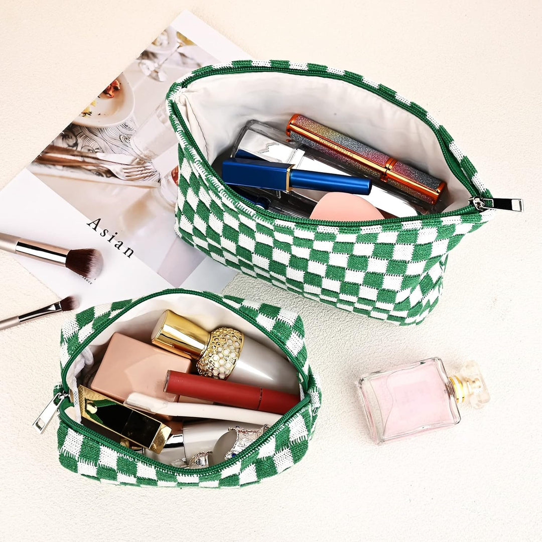 Contemporary checked make-up bag set, 2 pieces.