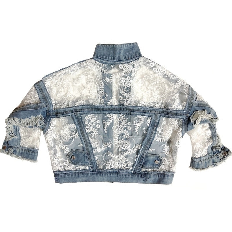 Chic women's denim jacket with unique frayed edges. This modern casual outerwear is highly versatile.