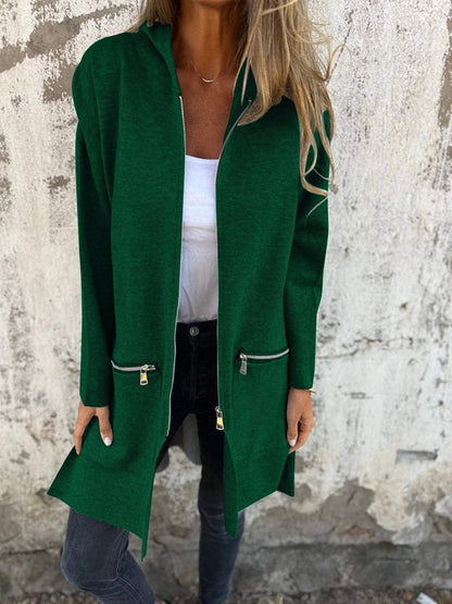 Casual women's round neck zipped cardigan, soft knit for everyday comfort and layering.