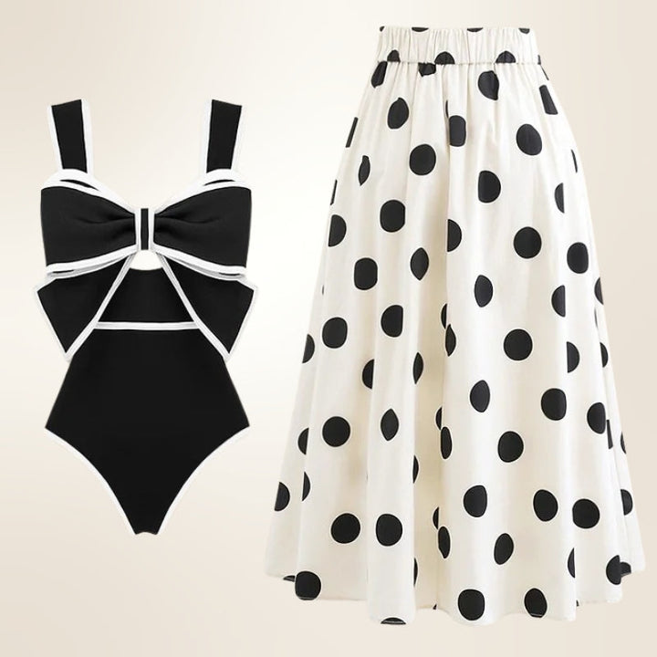 Versatile women's one-piece swimsuit with comfortable skirt, ideal for swimming, beach or vacation.