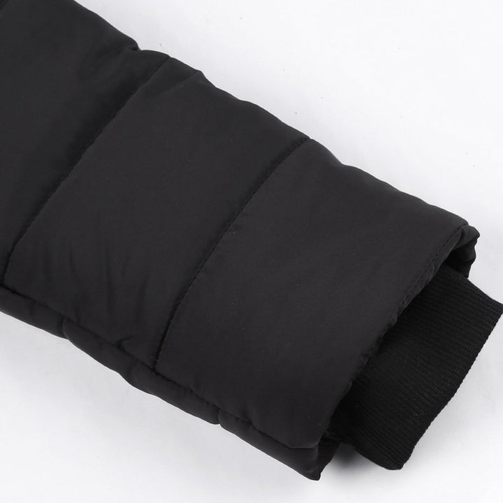 Cozy women's padded winter jacket, perfect for staying warm and chic in cold weather.