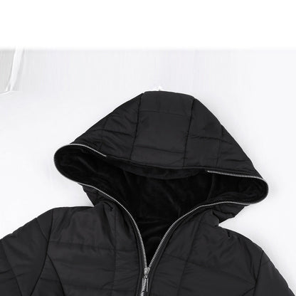 Versatile women's padded winter coat, a chic and warm jacket suitable for cold weather and everyday wear.