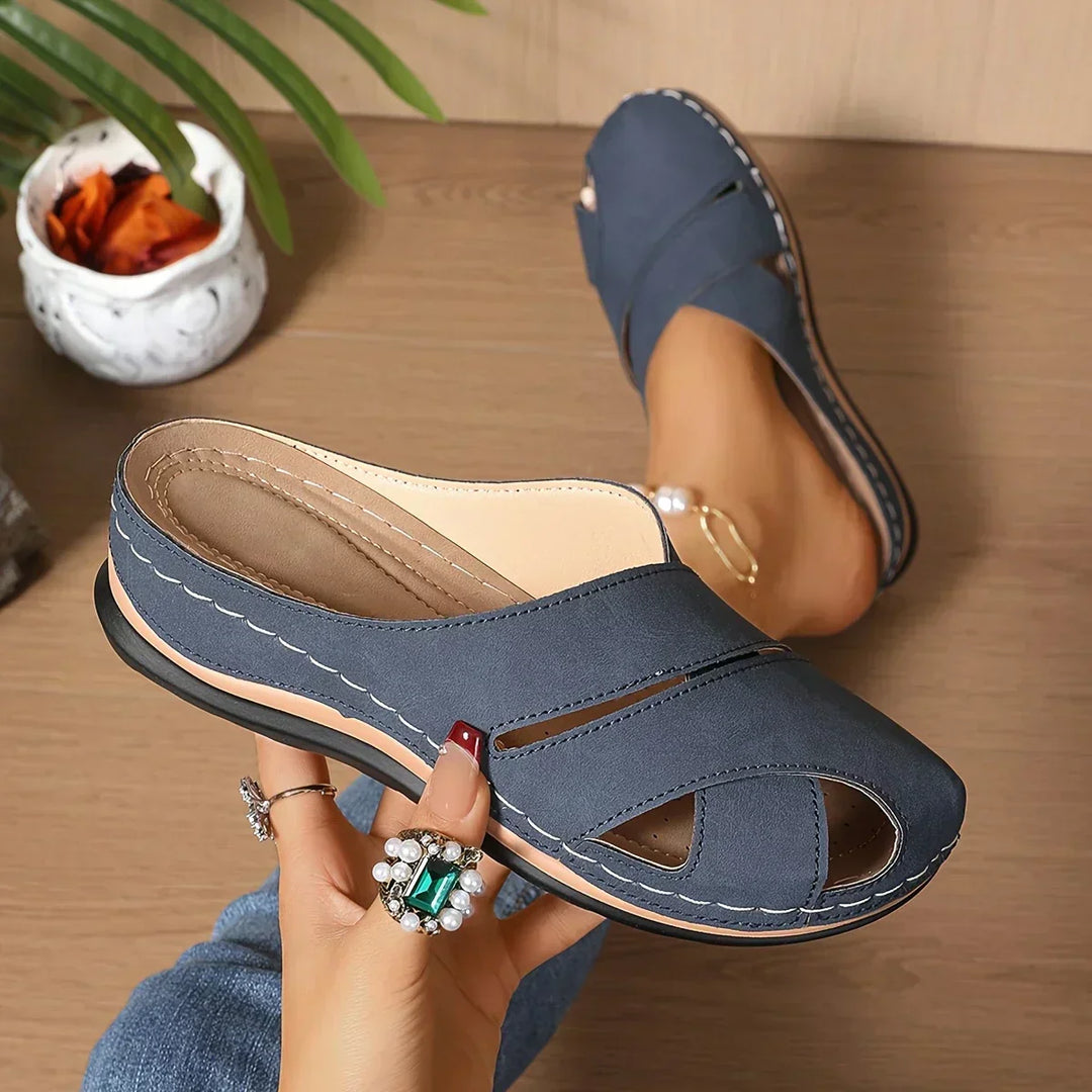 Modern women's platform wedge sandals, ideal for comfortable daily wear & stylish summer looks.