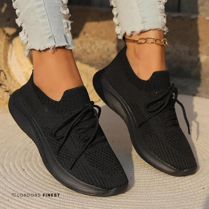 Comfortable women's athletic shoes, offering excellent support & breathability for an active lifestyle.