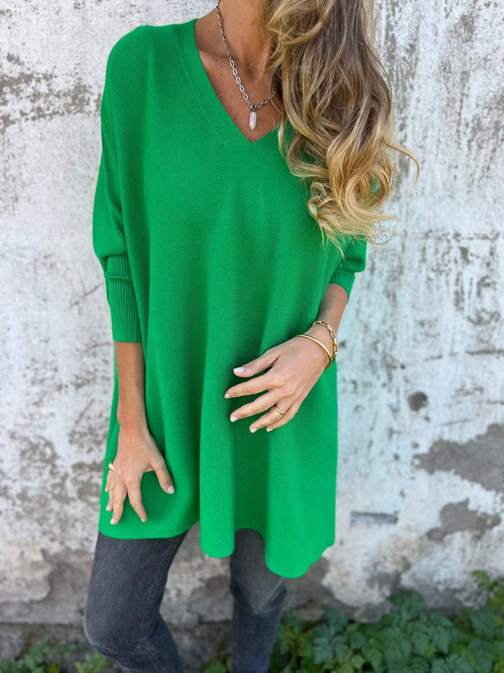Cozy women's swing V-neck tunic sweater with a relaxed fit & comfortable batwing long sleeves. Everyday style.