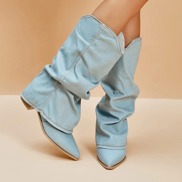 Chic women's pleated tall boots with pointed toe & block heel. Perfect for elegant autumn/winter fashion.