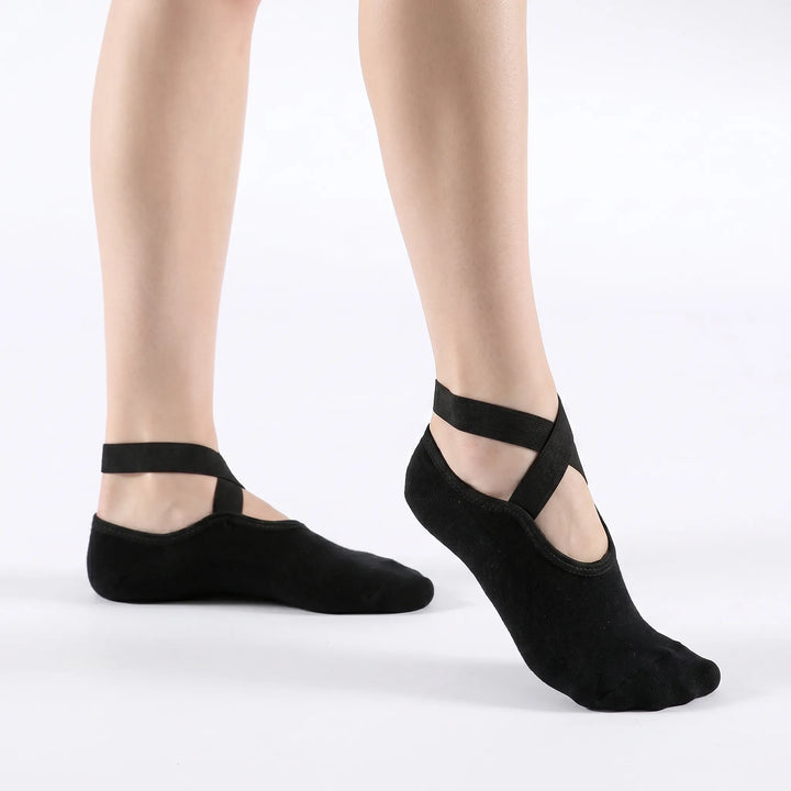 Textured women's activewear socks with a secure grip, ideal for yoga, barre, and home workouts.