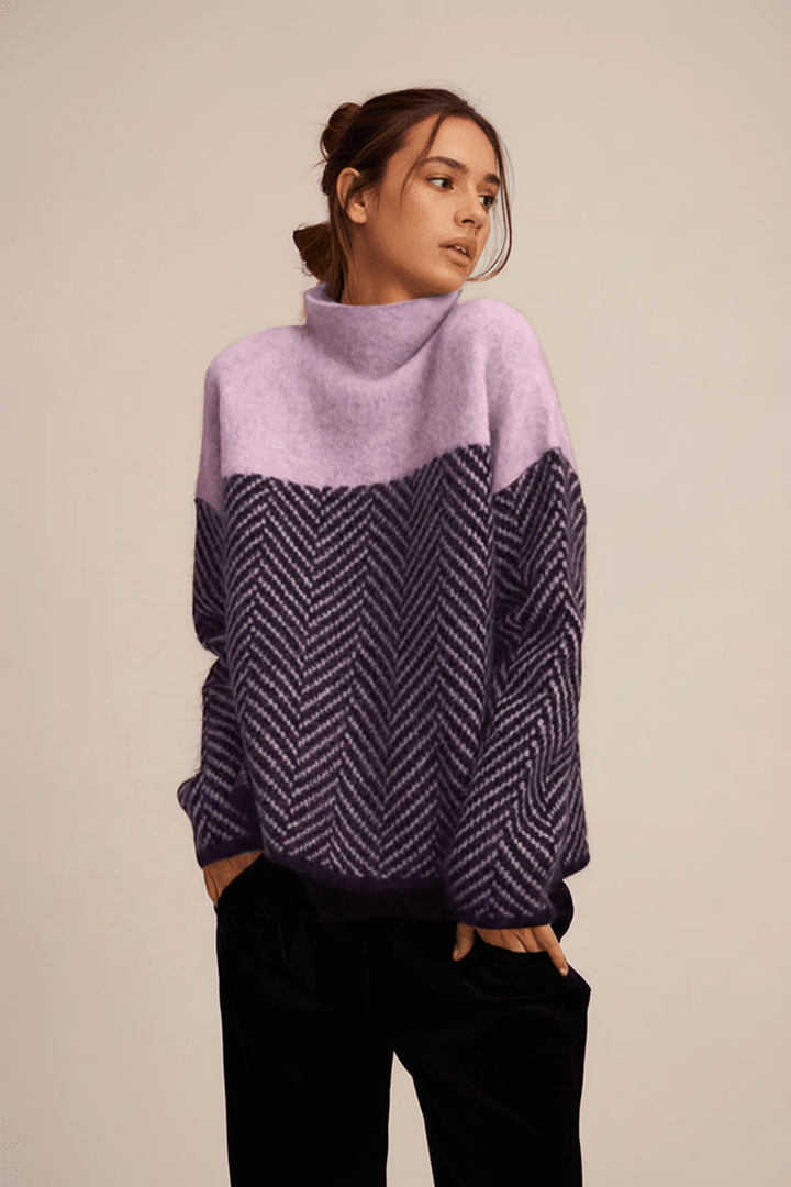 Everyday comfort women's stand-up collar sweater with textured knit, perfect for chic fall and winter casual style.