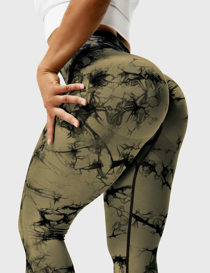 Durable tie-dye athletic leggings, comfortable for women.