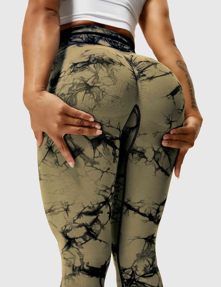 Women's tie-dye lifestyle leggings, stylish and comfy.