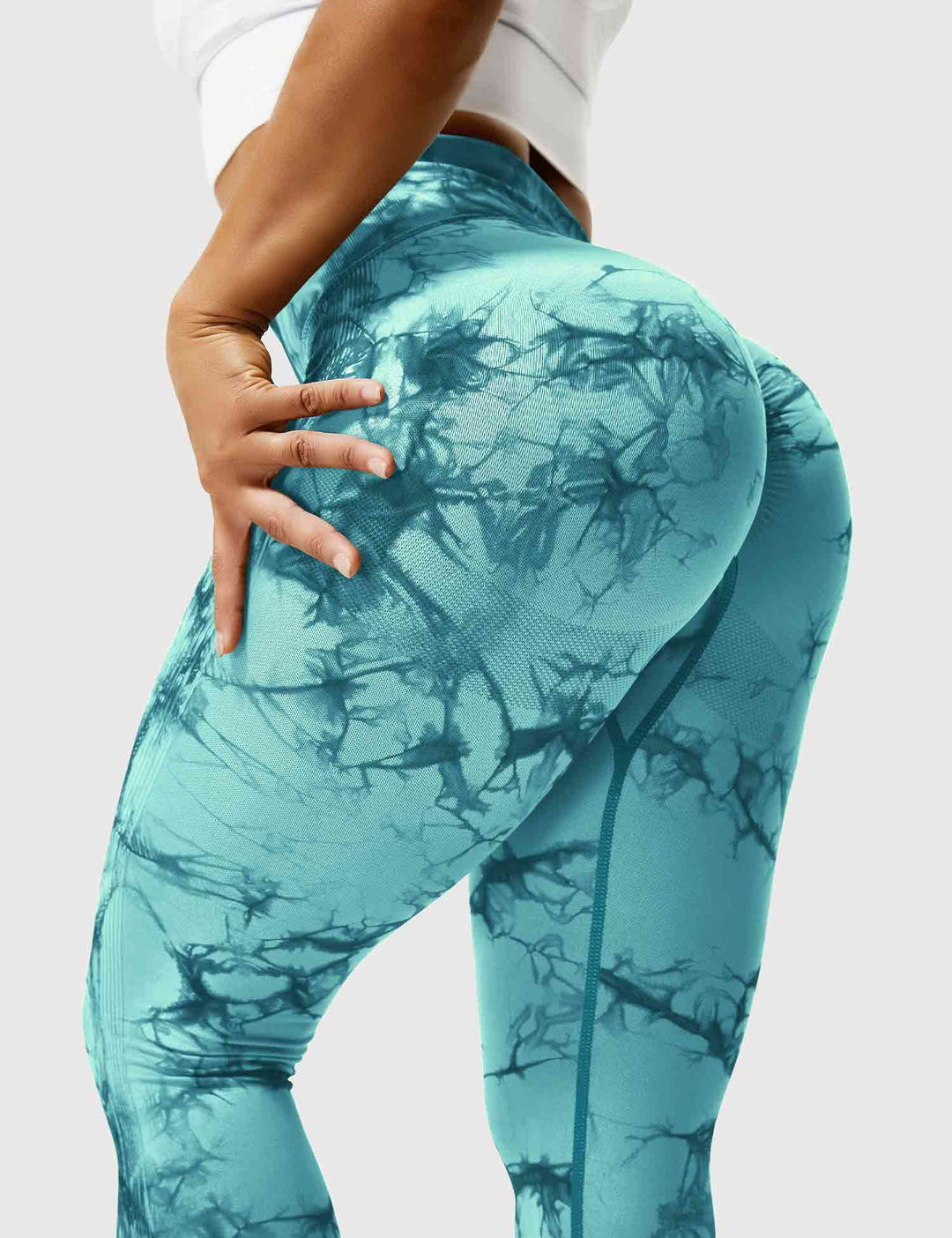 Fashion-forward tie-dye women's leggings, comfortable style.