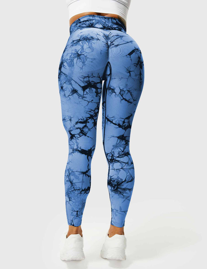 Ultra-comfortable women's tie-dye athletic leggings, stylish.