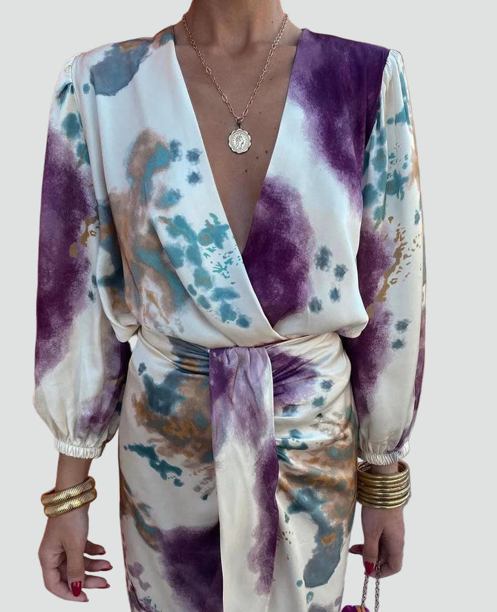 Flattering women's tie-dye midi wrap dress, ideal as an elegant cocktail or party dress for spring and autumn fashion.