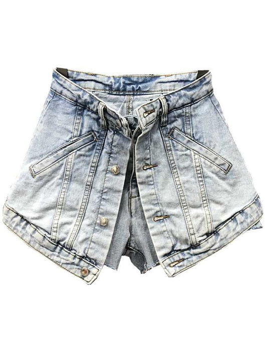 Women's Trenda two-piece casual shorts set. Comfortable summer fashion outfit for warm weather.