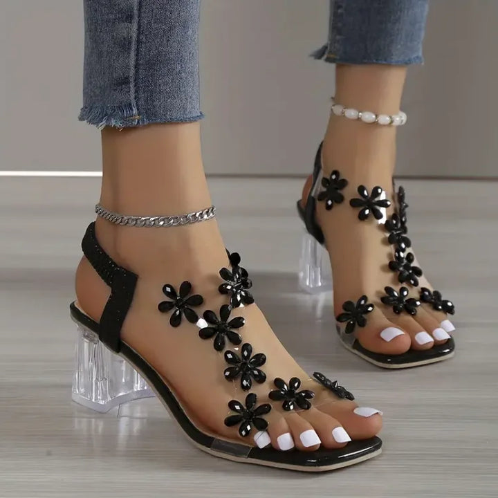 Women's breathable orthopedic pumps, combining style, comfort, and foot support.