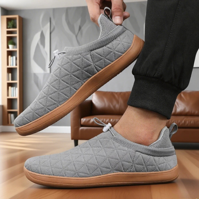 Flexible sole of women's ultra-comfort mesh slip-on sneakers, designed for walking & everyday comfort.