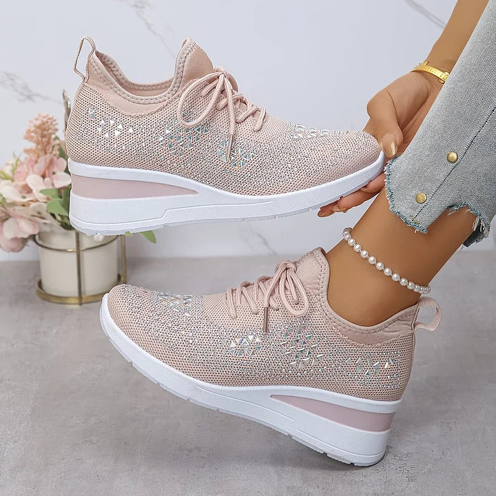 Active women's sparkle sneakers, orthopedic support for comfortable casual walking.