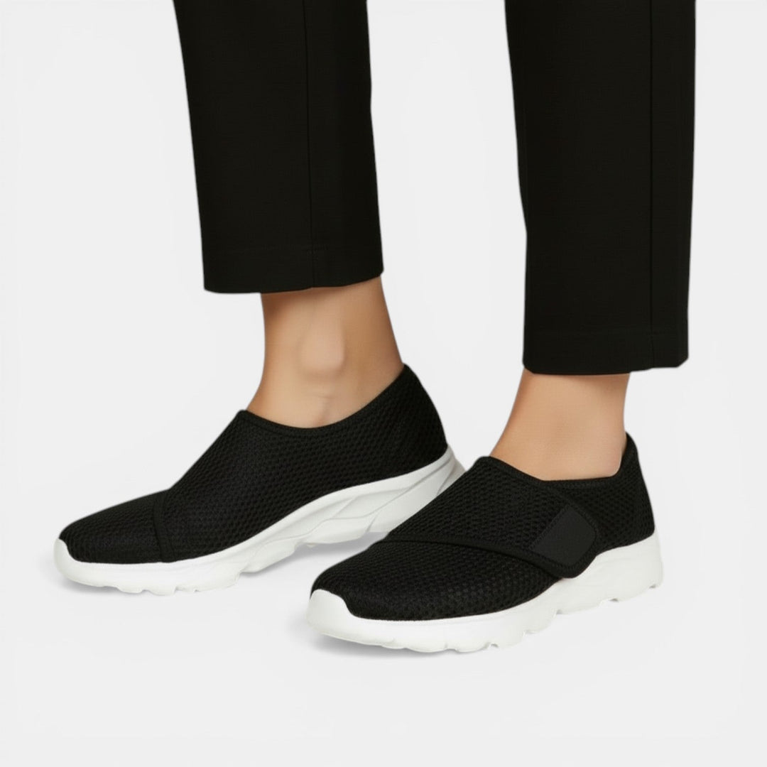 Women's slip-on orthopedic sneakers. Lightweight, breathable, offering excellent foot support for walking.