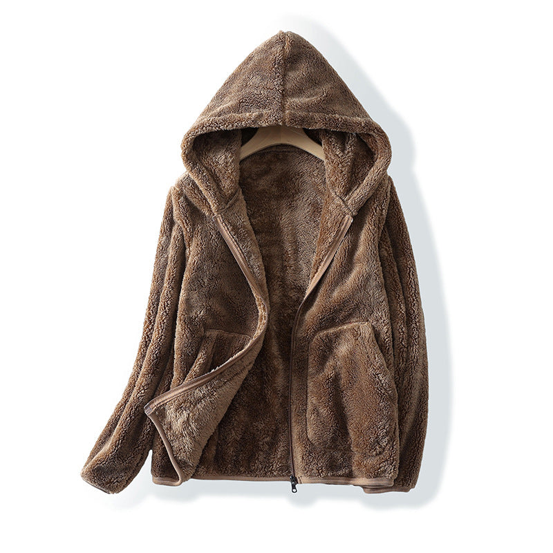 Stylish women's cloud hoodie, plush pullover for casual autumn wear & winter warmth. Ultra-soft comfort.