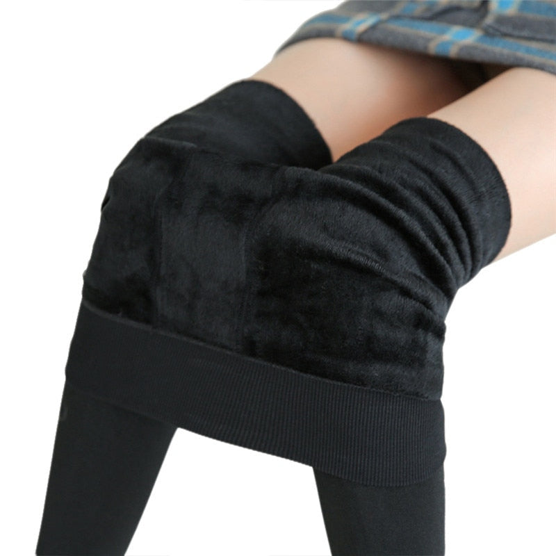 Versatile women's warm leggings, great for outdoor activities or lounging in winter.
