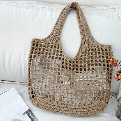 Everyday crochet tote for women, a stylish accessory & practical carryall.