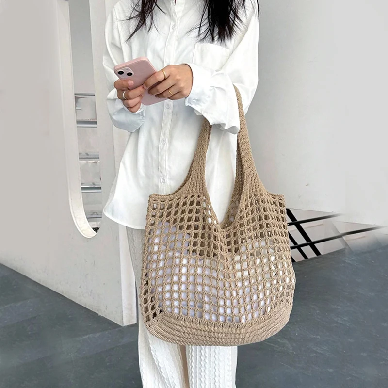 Boho-style women's crochet tote, perfect for versatile everyday & travel fashion.