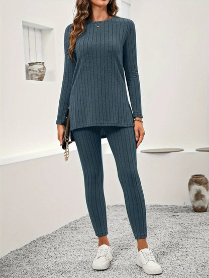 Soft women's two-piece apparel set, offering ultimate comfort with a relaxed tunic and leggings.