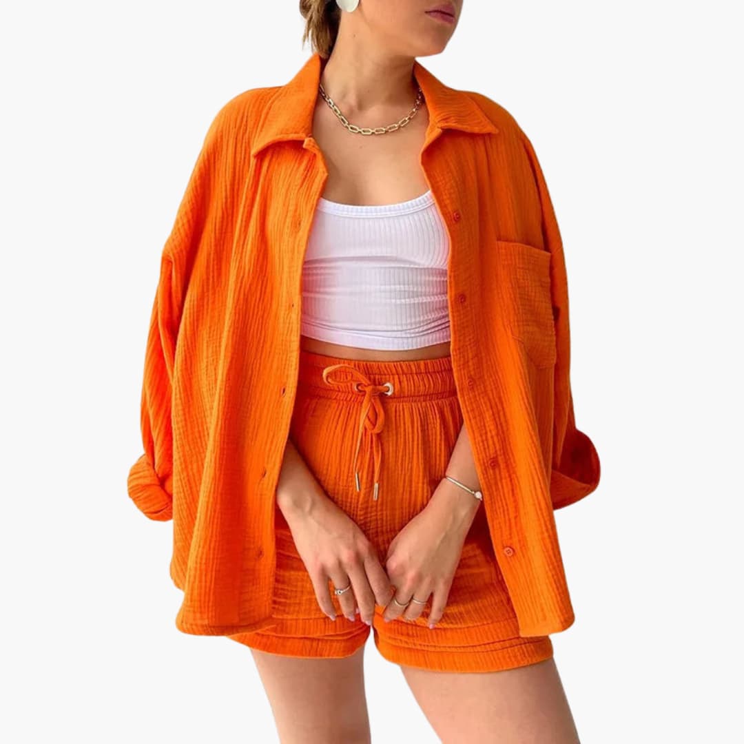Comfortable women's summer matching set. Relaxed fit, breathable, casual style.