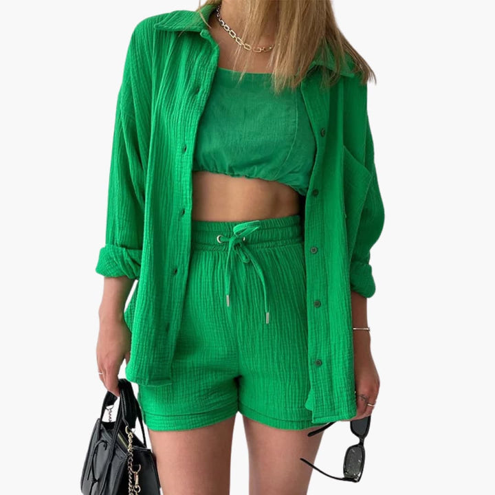 Casual women's summer matching set with a relaxed fit. Lightweight & breathable.