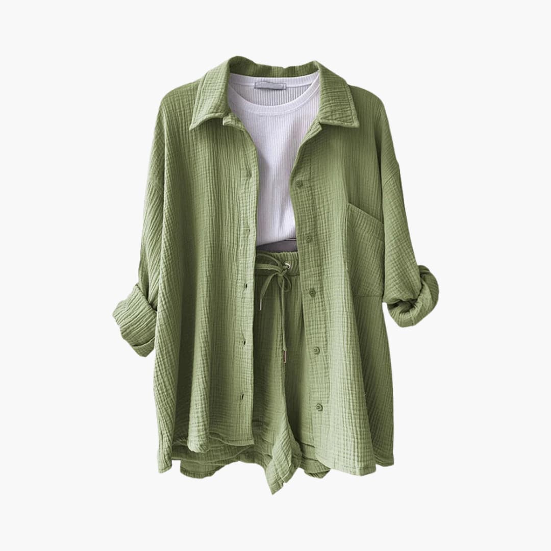 Comfortable women's loungewear set. Relaxed fit, breathable, perfect for summer.