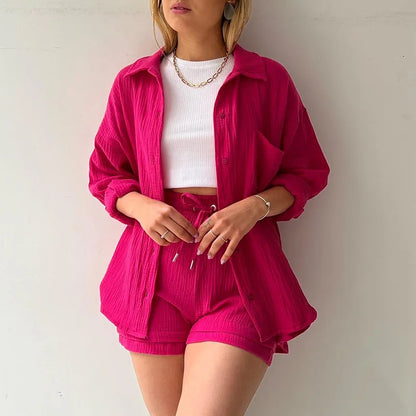 Women's comfortable vibrant crinkle shorts set, great for summer parties or relaxed days.