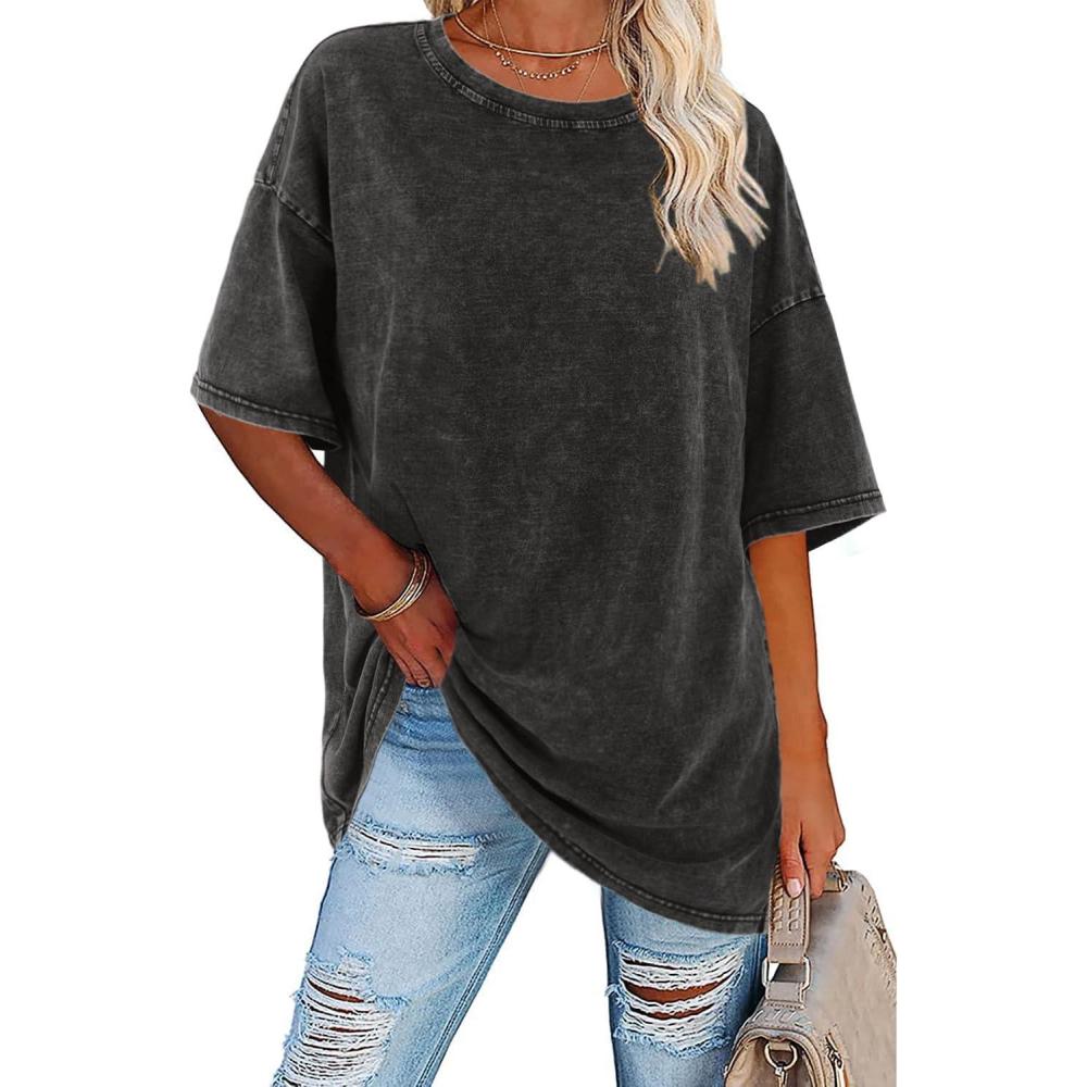 Women's vintage oversized tee, relaxed fit, perfect for casual summer wear.
