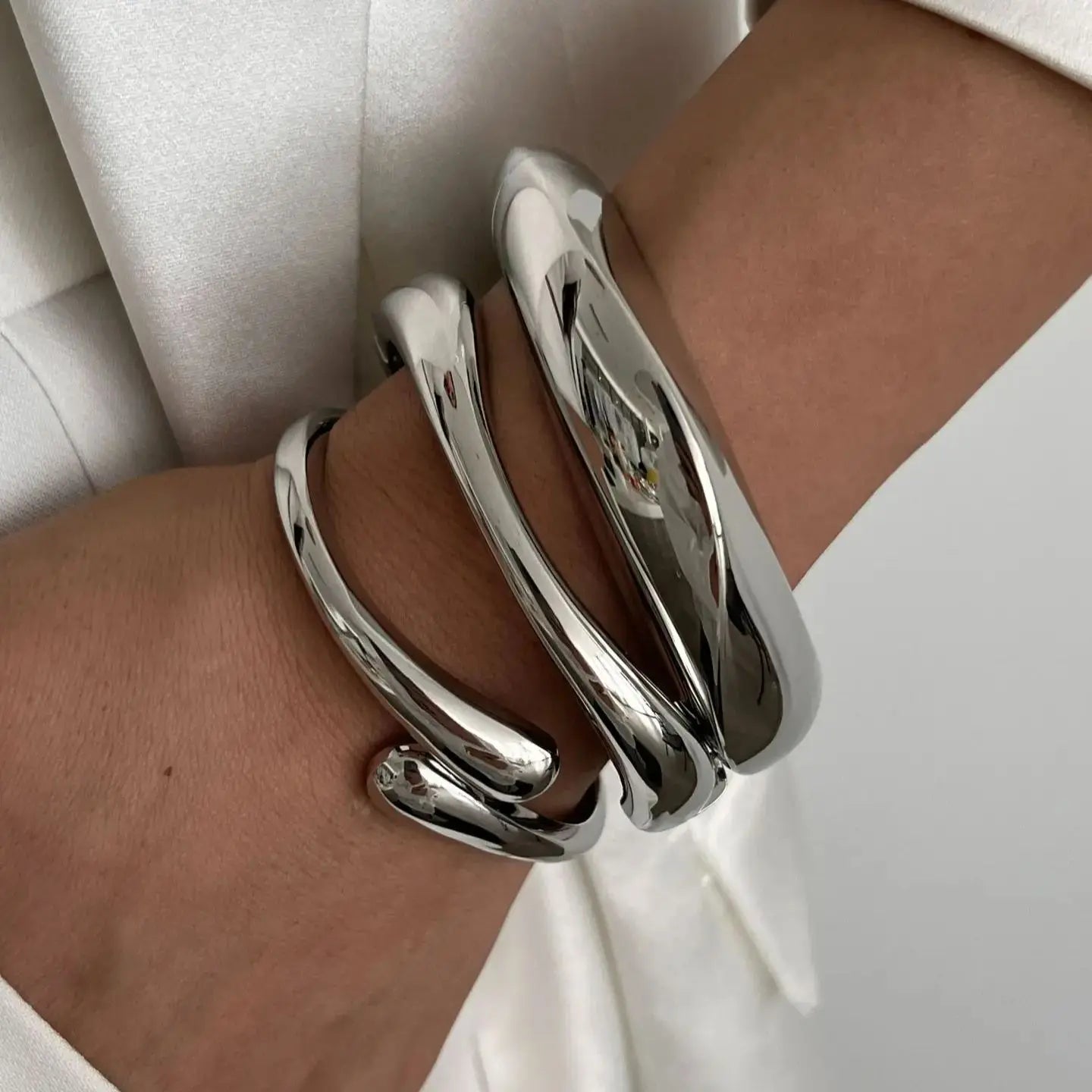 Assorted vintage stackable bracelets set for women, featuring a mix of gold & silver tones, trendy jewelry accessory.