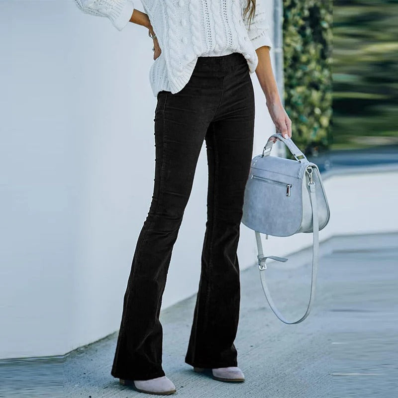Versatile women's stretch corduroy pants, perfect for comfortable everyday chic style.