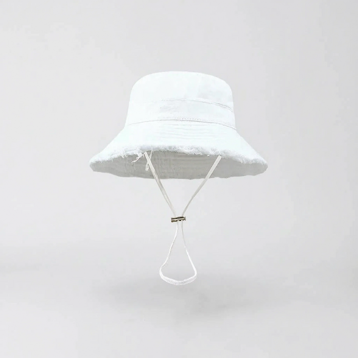 Adjustable women's wide brim bucket hat ensures a comfortable fit & superior sun protection.