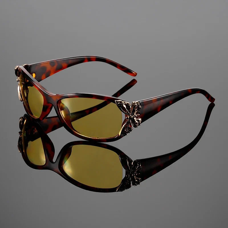 Glam Y2K butterfly sunglasses for women. Lightweight retro shades offering essential UV protection and stylish fashion.