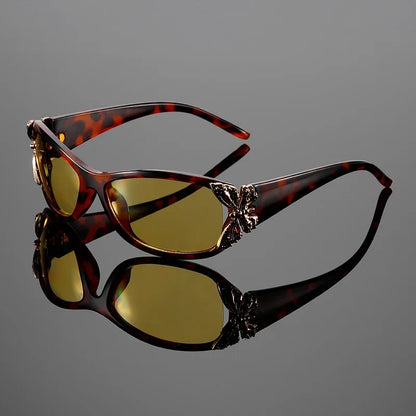 Glam Y2K butterfly sunglasses for women. Lightweight retro shades offering essential UV protection and stylish fashion.