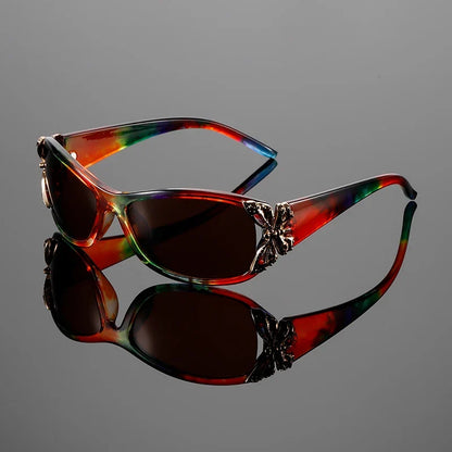 Retro Y2K butterfly sunglasses for women. Lightweight, fashion-forward shades with full UV protection for glam style.