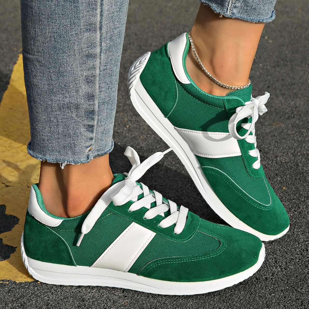 Retro Zippa women's casual footwear, perfect for comfort, style, and everyday adventures.