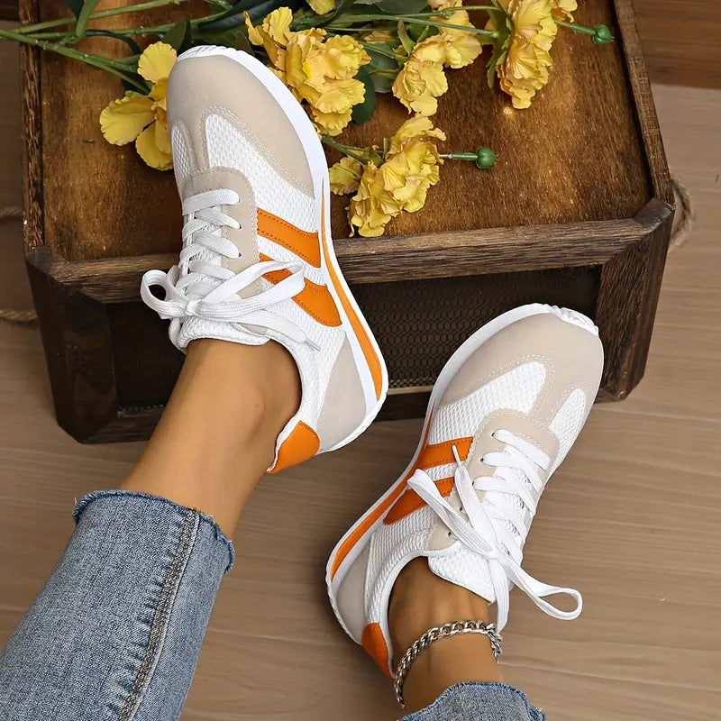 Everyday Zippa women's sneakers, casual and comfortable, with a stylish retro flair.