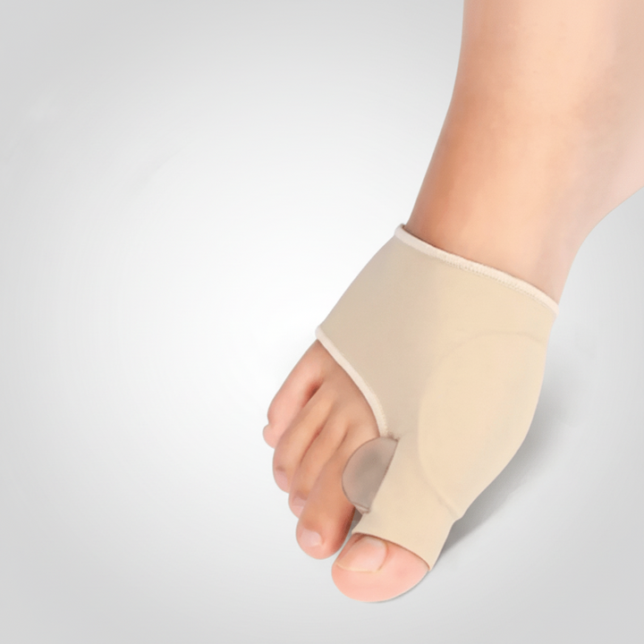 Foot support for youth bunion correction, promoting long-term foot health and comfort.